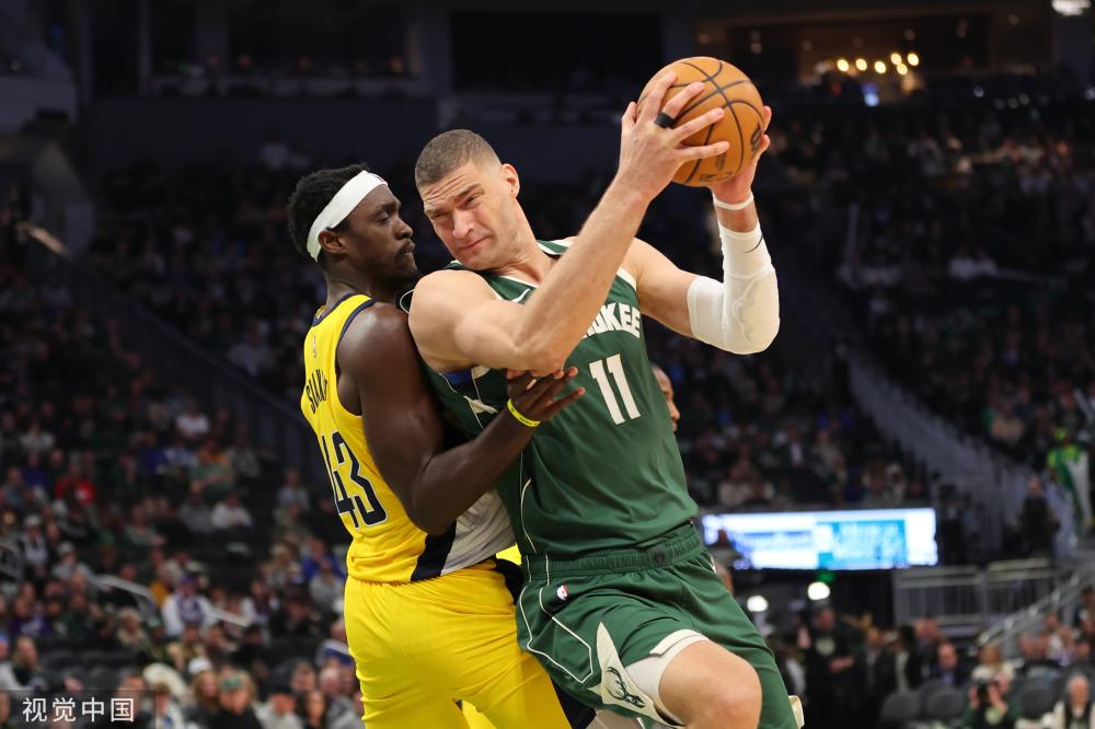 在一次拼抢 在一次拼抢