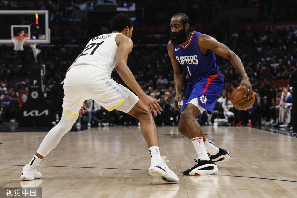 浓墨重彩的 浓墨重彩的