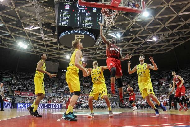 欧洲足坛再 欧洲足坛再